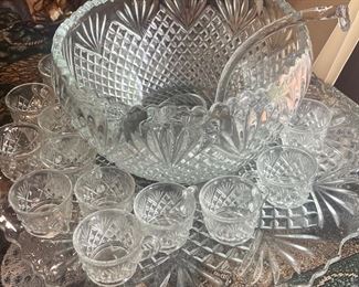 LE punch bowl set for 18 with tray and ladle
