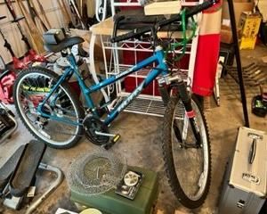 Huffy 12-speed bike, new. 