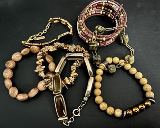 Assorted Costume Jewelry: Bracelets