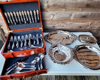 Lot 1 - Wallace "Grand Baroque" Sterling Silver Flatware 102 pcs + Silverplate Holloware