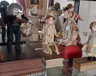 Collection of antique musical automatons 