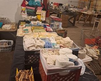 Lots of towels, wash cloths and practical linens.