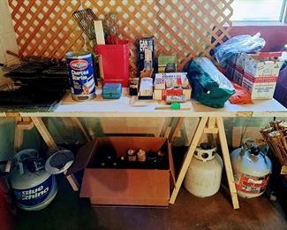 Hibachis and more grill stuff. 