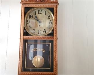 Regulator clock - works