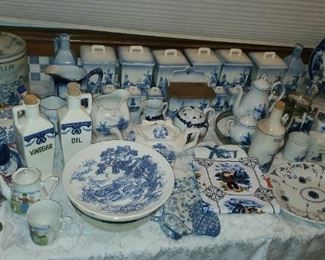 Flow Blue / Delft Style 