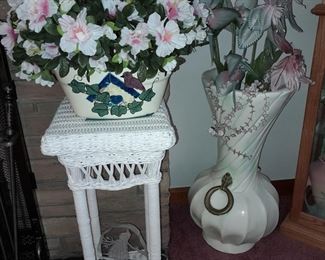 Wicker Plant Stand W/ Oversized Floor Vase