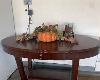 Klingmans Side Table
