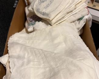 Vintage kitchen & table linens 