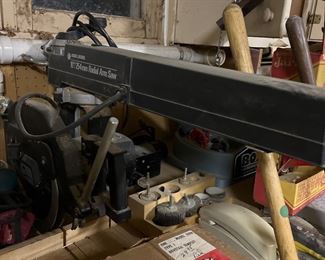 Black & Decker 10” radial arm saw
