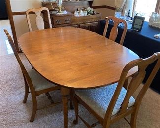Ethan Allen formal dining room table and chairs set 