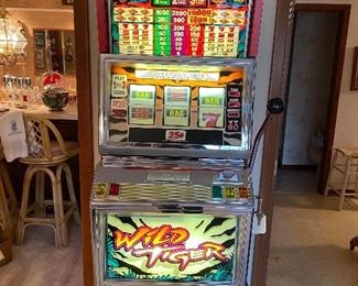 Wild Tiger slot machine 