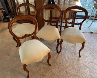 4 Victorian style chairs