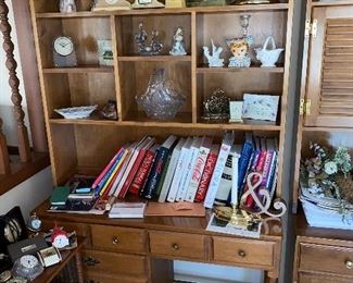 Desk and shelving unit combo