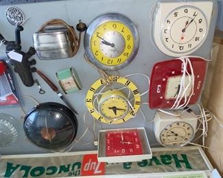 Vtg. Clocks