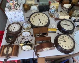 Vintage clocks 