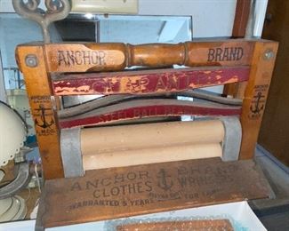 Anchor brand wringer 