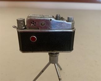 Photomatic camera lighter