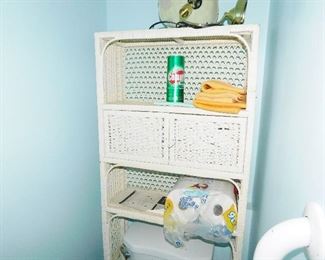 Over The Toilet Wicker