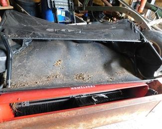 Craftsman Leaf Sweeper