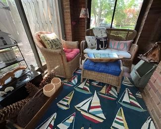 Screened in porch furniture