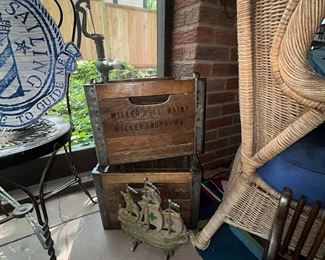 Wooden milk carton boxes