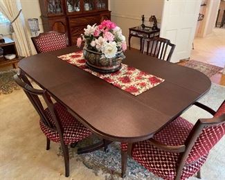 Dining Table W/ 3 Extension Leaf