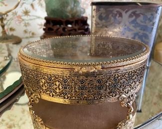 Vintage Beveled Glass Oval Ormolu Jewelry/Dresser Casket