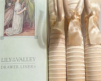 Scented Drawer Liner, Vintage Hangers