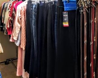 High End Clothing Womens Small Petit