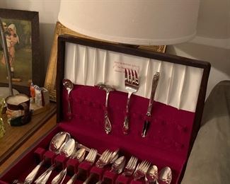 Another flatware set