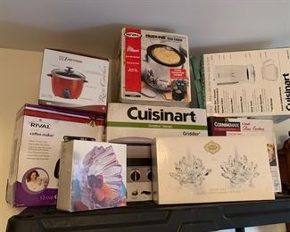 Slow cooker, Cuisinart griddle, coffee makers