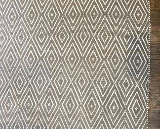 Dash & Albert Rug Company Gray and White 8.5x11