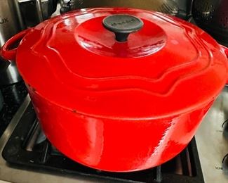 Chantal red enamel cast iron dutch oven with lid