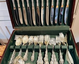 Oneida Community silver plate flatware set