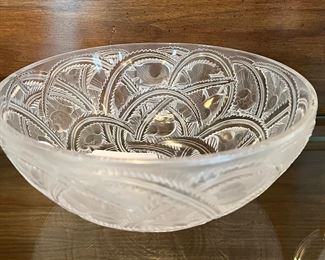 Spectacular Lalique bowl signed