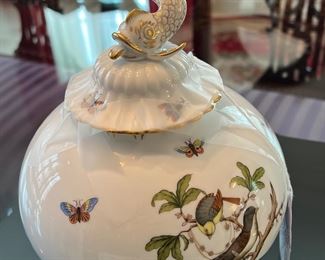 Magnificent and rare Herend artist show ginger jar