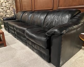 Four piece sectional recliner