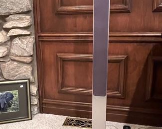 Pair of Sony tower speakers