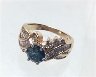 14KT GOLD & BLUE DIAMOND RING, 7.4g, SIZE 8,
