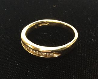 14KT GOLD & DIAMOND BAND, 6g