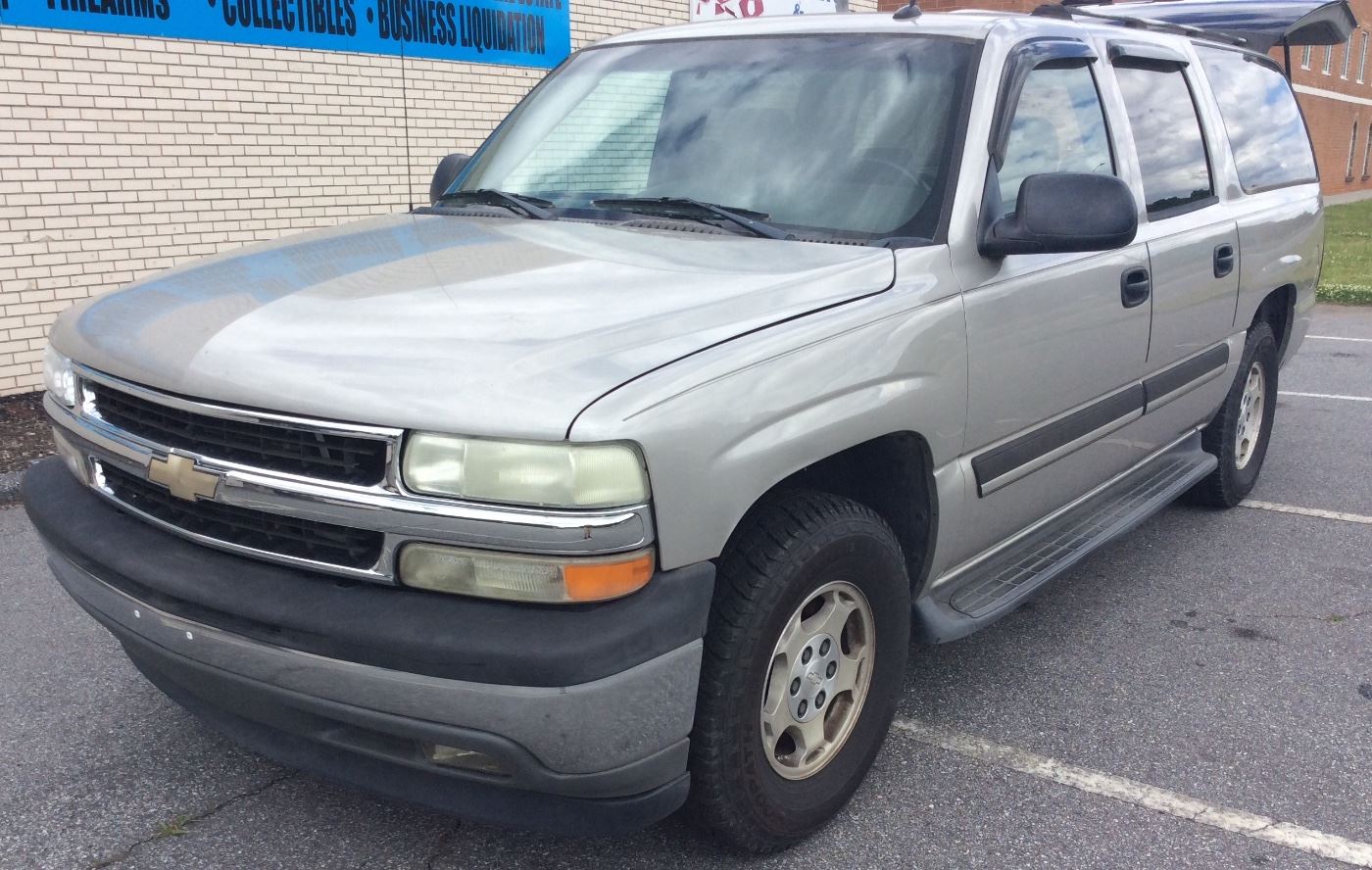 2005 CHEVROLET SUBURBAN 1500, GOOD RUNNING CONDITION, CLEAN INTERIOR, 5.3L ENGINE, CLEAN TITLE, 285,776 MILES,