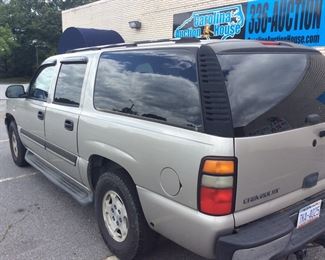 2005 CHEVROLET SUBURBAN 1500, GOOD RUNNING CONDITION, CLEAN INTERIOR, 5.3L ENGINE, CLEAN TITLE, 285,776 MILES,