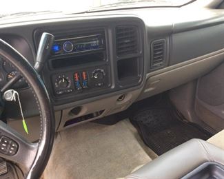 2005 CHEVROLET SUBURBAN 1500, GOOD RUNNING CONDITION, CLEAN INTERIOR, 5.3L ENGINE, CLEAN TITLE, 285,776 MILES,