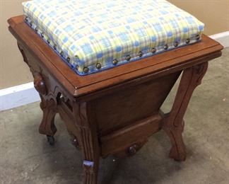 ANTIQUE CLOSE STOOL CHAMBER POT BEDSIDE COMMODE