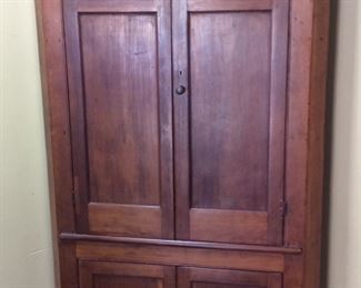 SKID 18th CENTURY CHERRY CORNER CUPBOARD