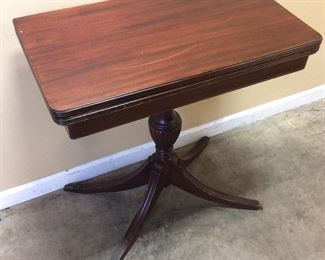 VTG. CLAW FOOT CARD TABLE