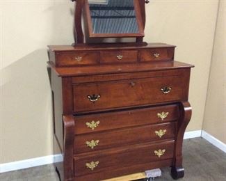 VTG. DRESSER & HARP VANITY MIRROR