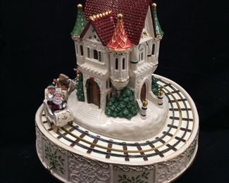 LENOX HOLIDAY MUSICAL ROLLER COASTER