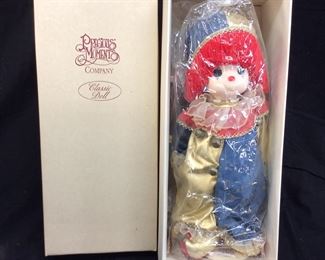 PRECIOUS MOMENTS CLASSIC DOLL