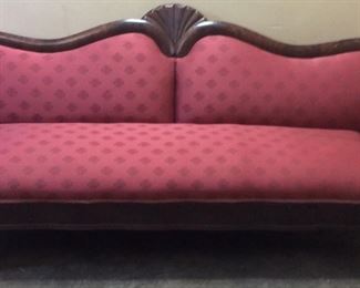 VICTORIAN MOHAGANY SOFA